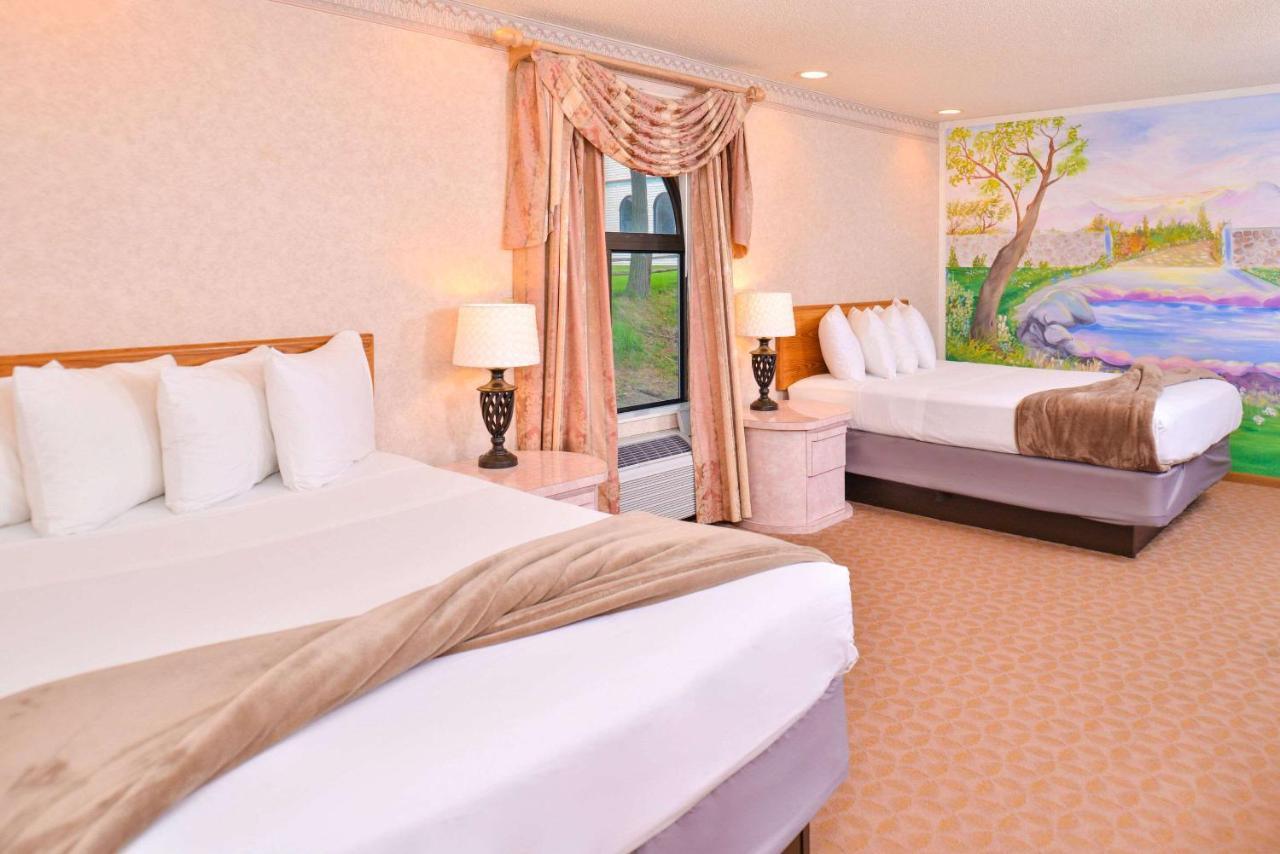 Atlantis Family Waterpark Hotel, Ascend Hotel Collection Lake Delton Εξωτερικό φωτογραφία